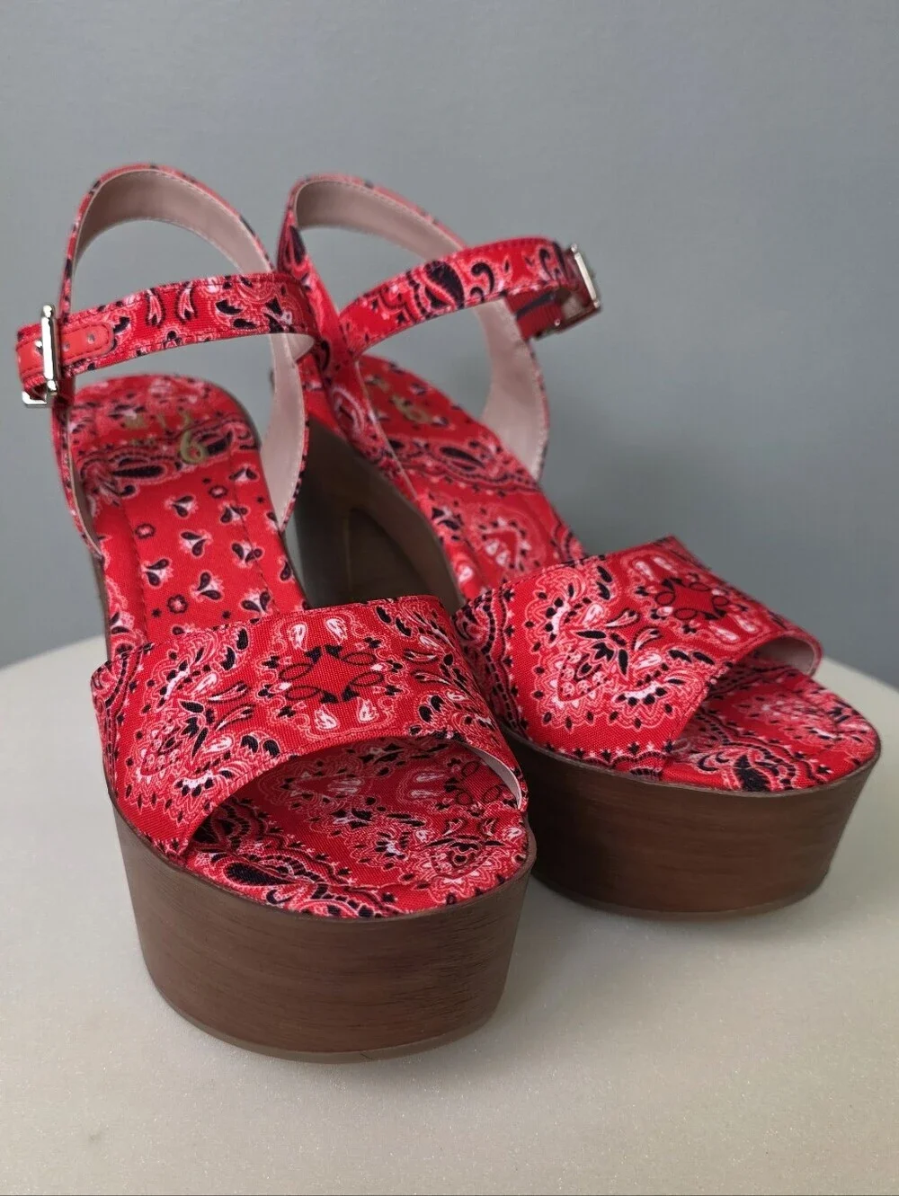 MIX No. 6 Carinda Bandana Platform Heel Sandals Red Size 7.5 NEW! GORGEOUS!!